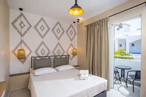 Atma Beach Room & Suites in Φαληράκι — foto 7