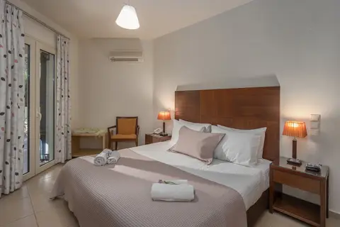 Your Memories Aparthotel by Estia in Iraklion, foto 24