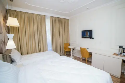 Regina City Hotel in Vlorë — foto 26