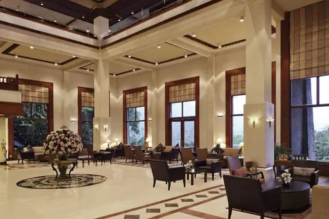 Hotel Earl's Regency in Kengalla — foto 5