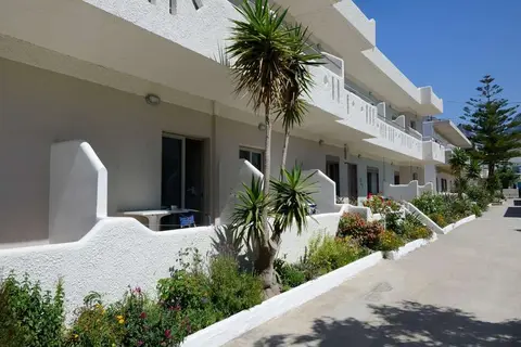 Costas & Chrysoula in Πλακιάς — foto 12