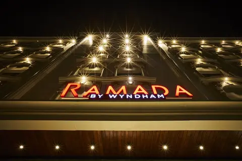 Ramada by Wyndham Istanbul Umraniye in Fatih — foto 22