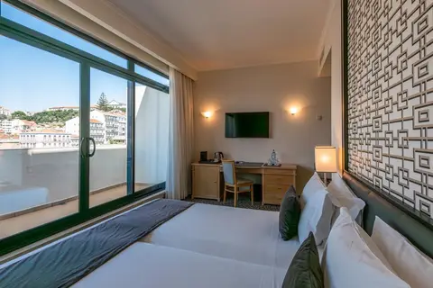 Hotel Mundial in Almada — foto 19