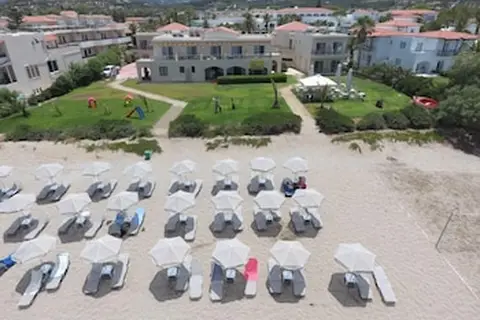 Maravel Star Art Hotel in Adelianos Kambos, foto 29