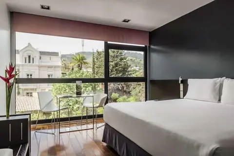 Ikonik Angli in Barcelona — foto 13