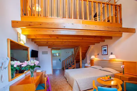 Hotel Cavo Maris Beach in Παραλίμνι — foto 29