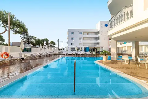 Hotel Triton Beach in Cala Ratjada