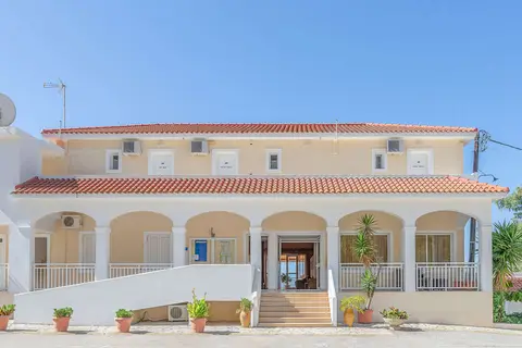 Marina Bay Hotel in Municipal Unit of Elios-Proni, foto 2