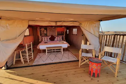 Nkhila Lodge Agafay Desert Private Camp in Lalla Takarkoust ⵍⴰⵍⵍⴰ ⵜⴰⴽⵔⴽⵓⵙⵜ للا تكركوست — foto 12