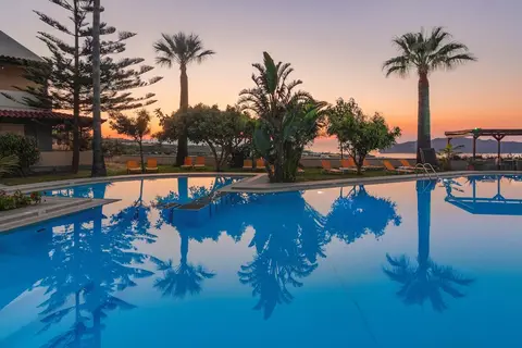 Chrissida in Agia Marina, foto 13