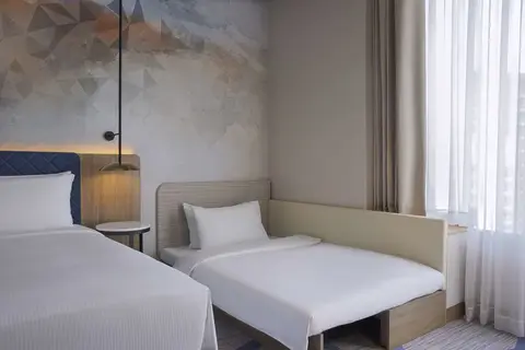 Hilton Garden Inn Dubai Business Bay in Dubai — foto 12