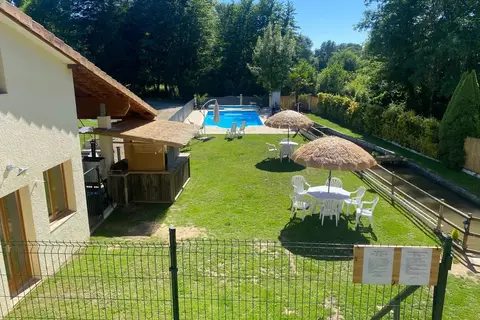 Camping Moulin Du Pommier in Saulgond — foto 2