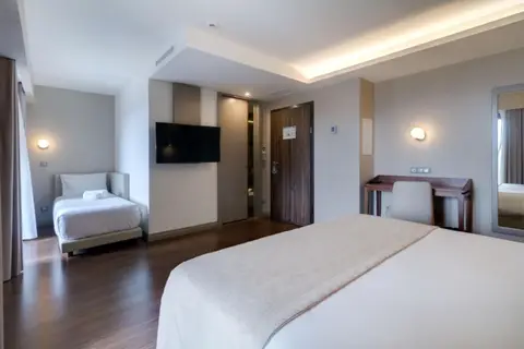 OCA Oriental Porto in Vila Nova de Gaia — foto 9
