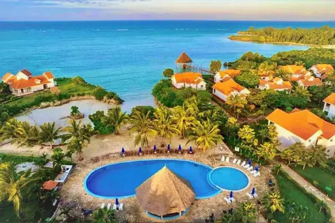 Azao Resort & Spa in Pongwe — foto 2