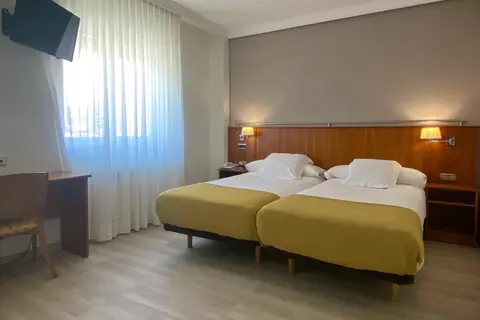 Hotel Ciudad de Compostela in Santiago De Compostela — foto 28