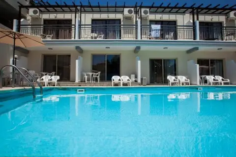 Crystallo Apartments in Paphos, foto 13