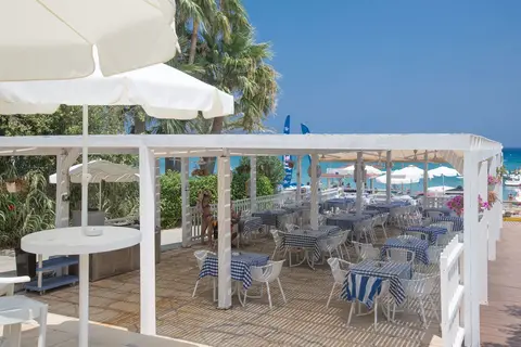 Iliada Beach Hotel in Παραλίμνι — foto 22