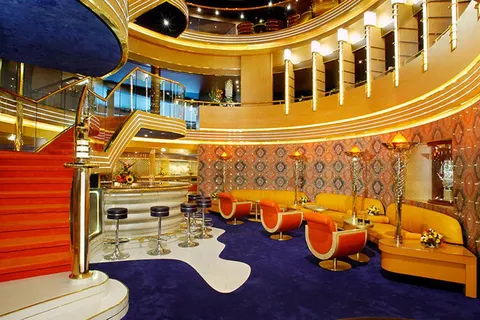 8 dg cruise West Middellandse Zee Oosterdam in el Prat de Llobregat — foto 4