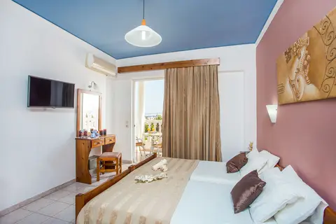 Iatridis Studios in Φαληράκι — foto 9