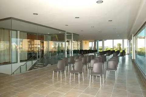 Aparthotel Xon's Playa in Castelló d'Empúries — foto 12