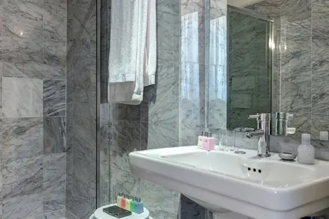 Grand Hotel Plaza in Rome — foto 10