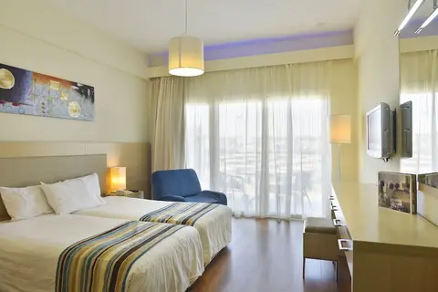 Pernera Beach Hotel in Παραλίμνι — foto 26