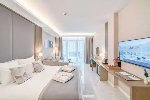 Hyatt Regency Kotor Bay Resort in Prčanj — foto 26