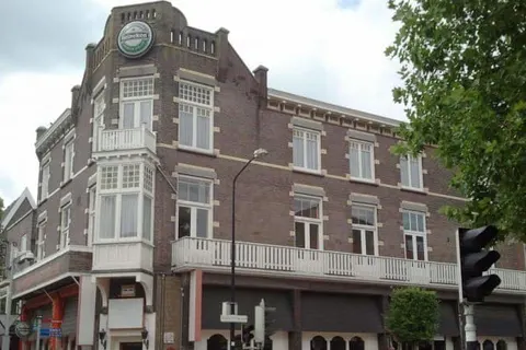 CoronaZeist-Utrecht NL foto 1