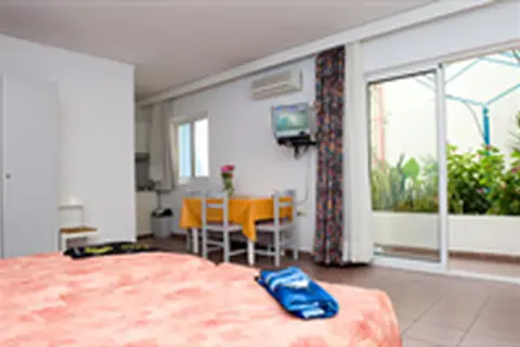 Kahlua Hotel Apartments in Eiland Rhodos — foto 9