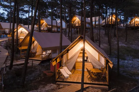 Ohai Nazaré Outdoor Resort foto 4