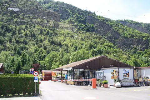 Santa Monica in Raron — foto 13