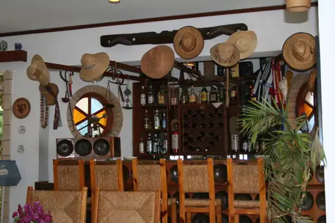Topset Hotel in Karaoğlanoğlu — foto 7