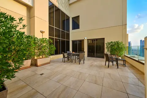 Ramada Hotel & Suites by Wyndham Dubai JBR in Dubai — foto 5