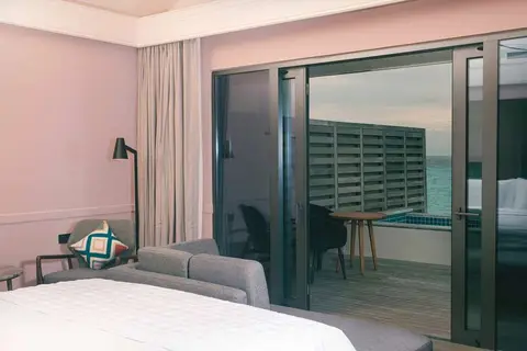Le Meridien Resort & Spa in Velaa Bar & Grill — foto 13