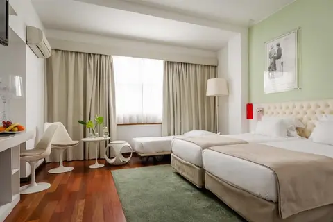 Hotel Florida in Almada — foto 3