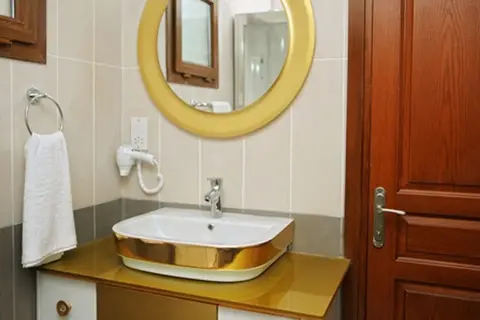Riverside Garden Resort in Alsancak — foto 13