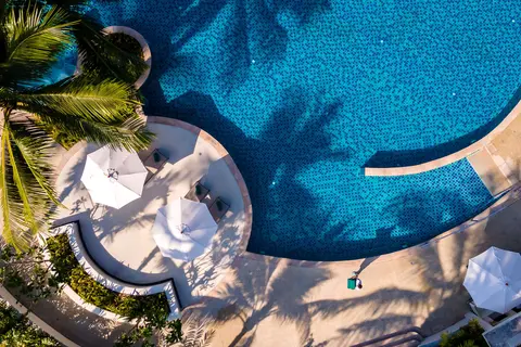 OUTRIGGER Khao Lak Beach Resort in ท่าเสด็จ — foto 21