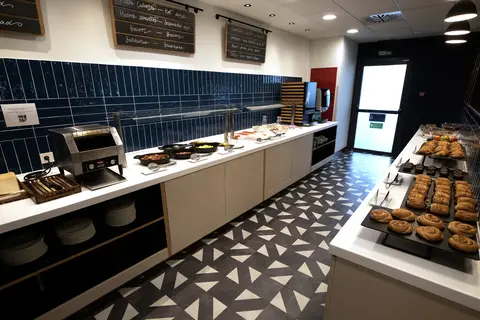 Travelodge Madrid Metropolitano in Madrid — foto 28