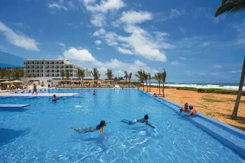 Riu Sri Lanka in Ahungalla — foto 17