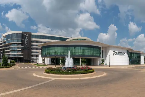 Radisson Hotel & Convention Centre Johannesburg, O.R. Tambo in Kempton Park — foto 5