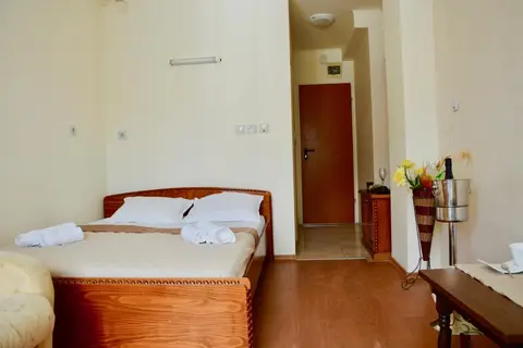 Rainbow 1 Holiday Complex in Несебър — foto 6
