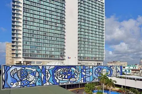 Tryp Habana Libre in Vedado — foto 2