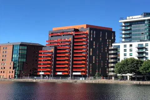 Clover Court by Aeria Apartments in Londen