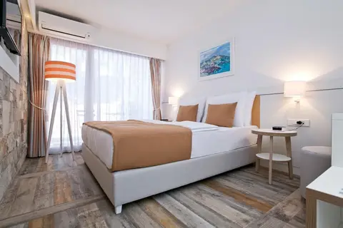 Hotel Castellastva in Petrovac na Moru — foto 28