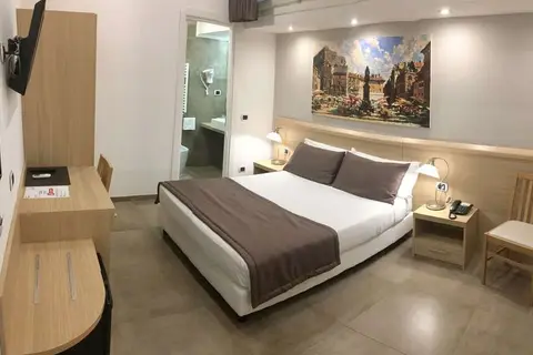 Hotel Paolo II in Rome