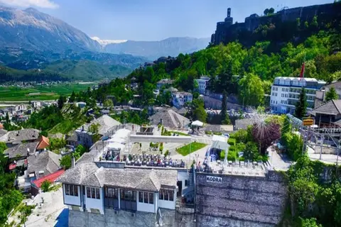 Hotel Kodra in Gjirokastra — foto 7
