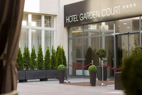 Hotel Garden Court in Praag — foto 21