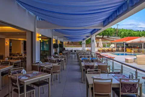 Lagomandra Beach Hotel & Suites in Δημοτική Ενότητα Σιθωνίας — foto 9