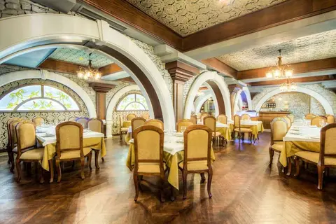 Lot Boutique Hotel in Tirana — foto 18