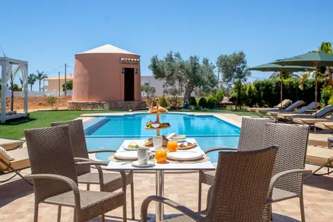 Hotel Al Karob Yoga Boutique in Albufeira — foto 11